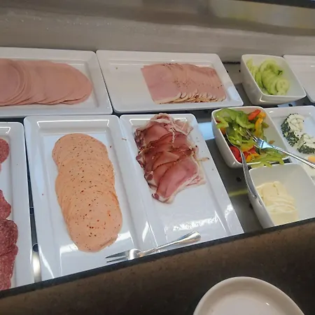 ゲストハウス Scheulinghof マイヤーホーフェン