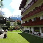 Scheulinghof 3* Майрхофен
